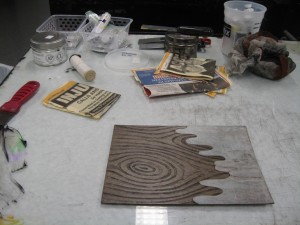 Image of the workspace when preparing to ink a plate intaglio-style